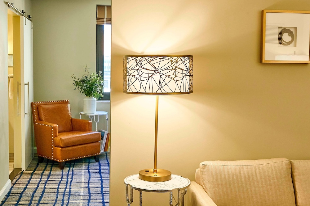 The Adolphus Autograph Collection - photo 10