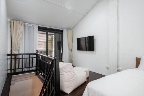 499 House Villa