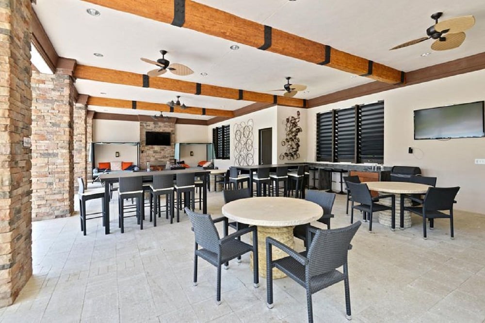 Lovely Vacation House With Private Pool at Solterra Resort - photo 90