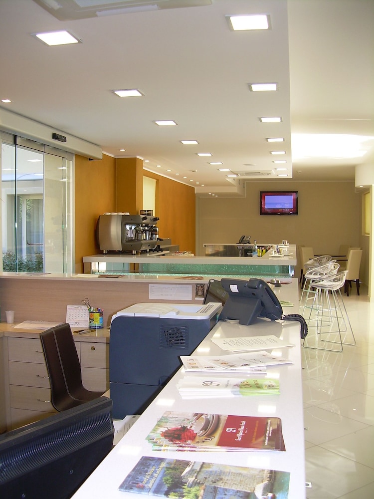 Sant'Alphio Palace Hotel