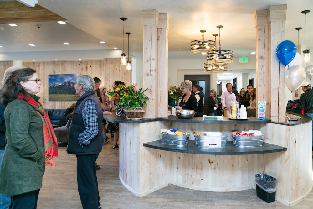 Silver Creek Hotel - photo 80