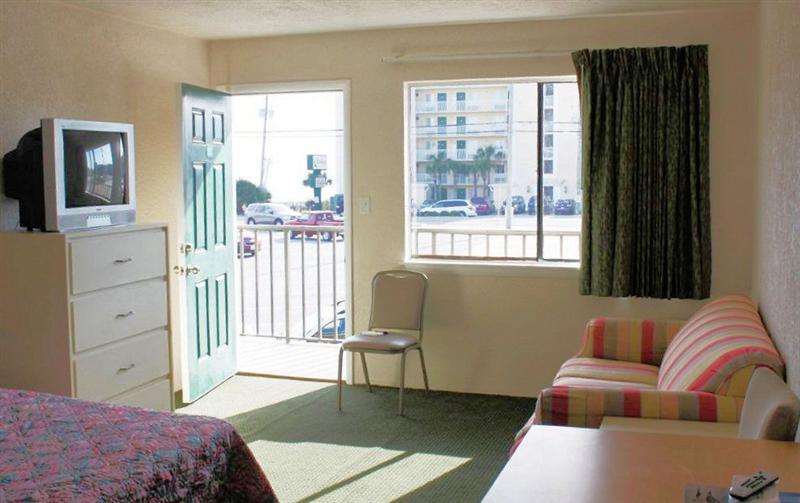 The Flamingo Hotel and Tower - photo 14