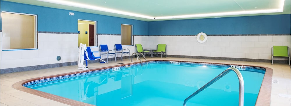 Holiday Inn Express & Suites Forest Hill Ft. Worth by IHG - photo 13