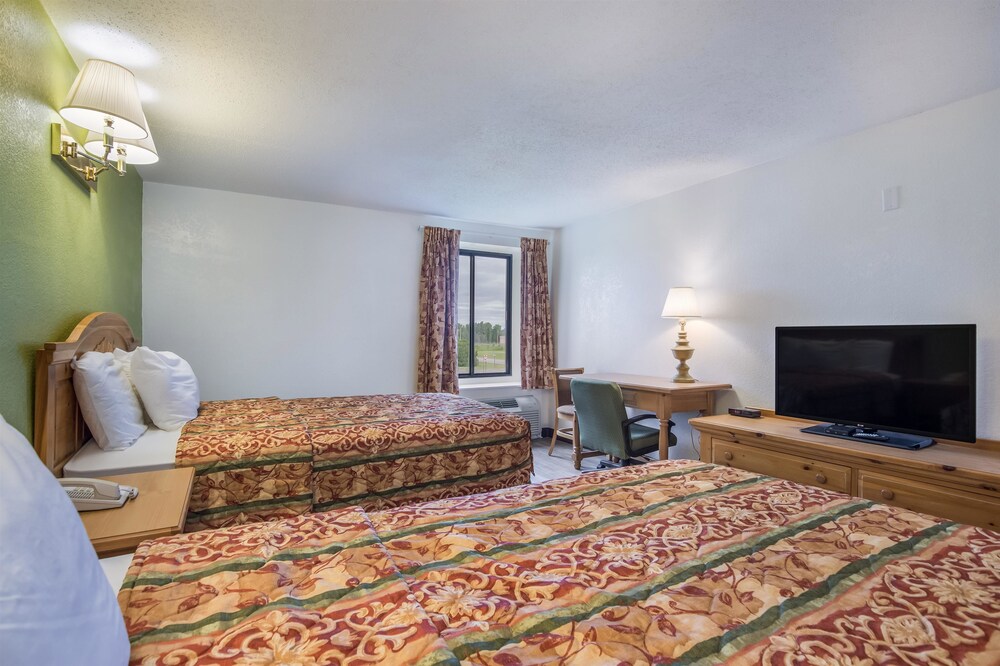 Motel6 Oriskany NY - photo 35