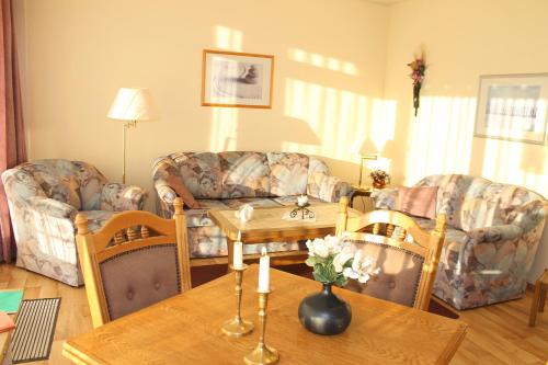Haus Baltic App 132 sonnige Balkonwohnung in Südwestlage — 4-Star Luxury Hotel in Gromitz, Germany