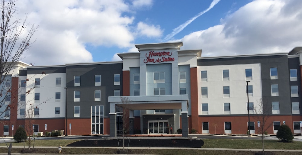 Hampton Inn & Suites by Hilton Warrington Horsham - photo 43