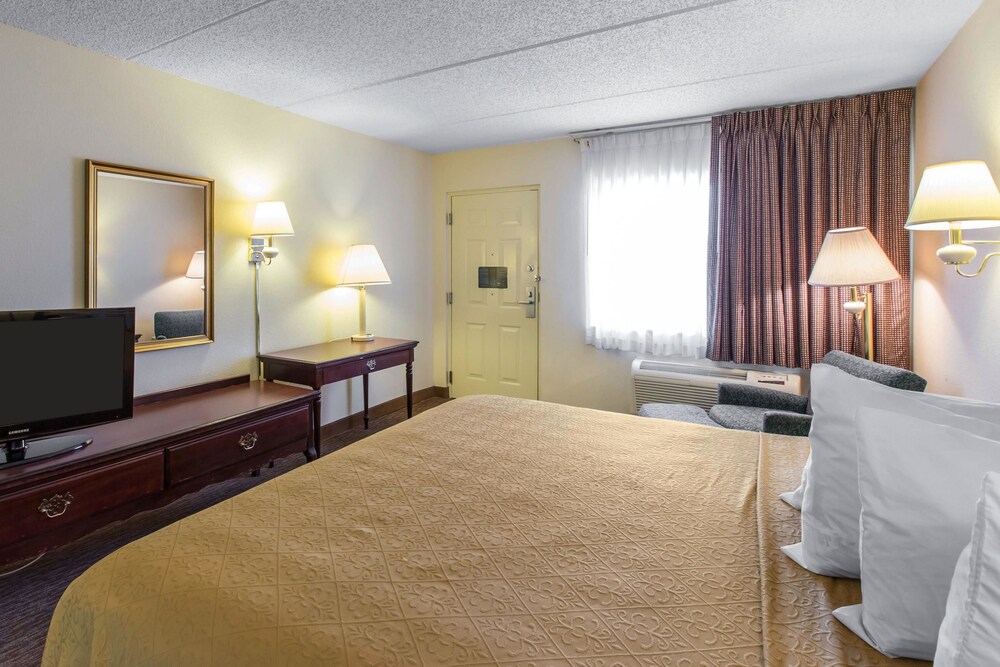 Quality Inn Cordele - photo 15