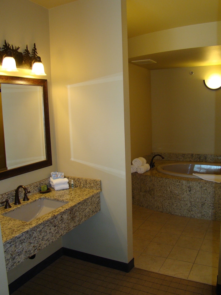 StoneCreek Lodge - photo 4