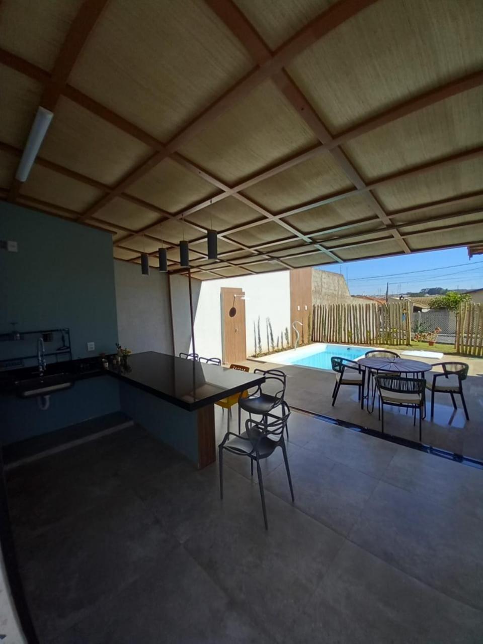 Recanto Manga Da Rosa Casinha de Fazenda No Centro Da Cidade in Olimpia, Brasil