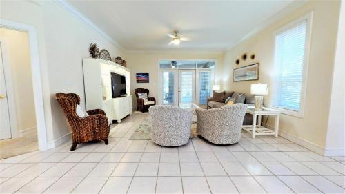 Tivoli Terrace 5440 - photo 15