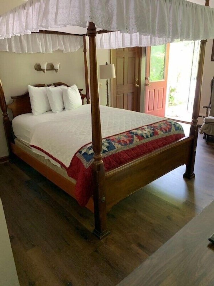 Stay Berkshires - photo 9