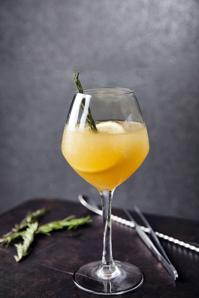 מזון ומשקאות