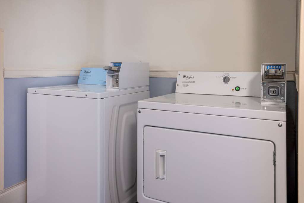 Super 8 by Wyndham Villa Rica - photo 39