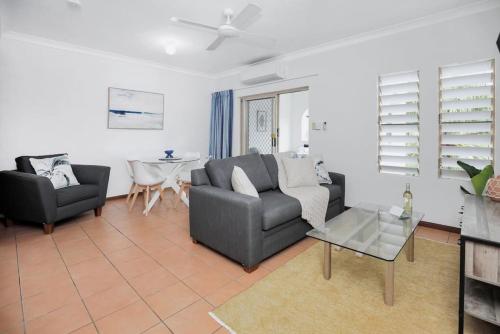 Modern Apartment Close to City Centre 16 — 4-Star Luxury Hotel in Cairns, Australia