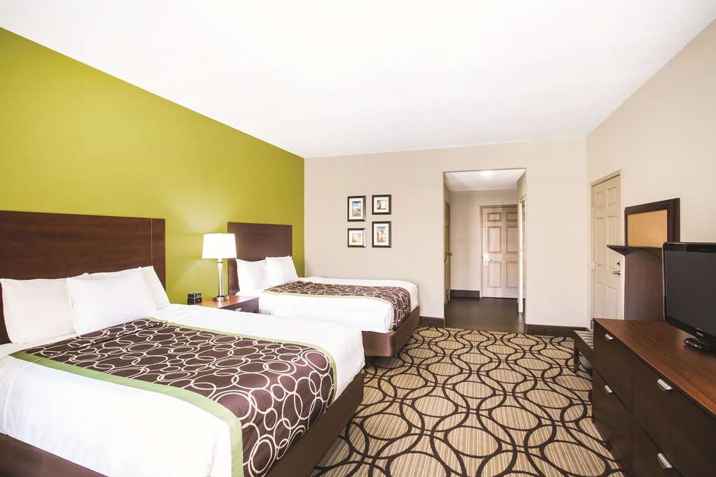 La Quinta Inn & Suites by Wyndham Conference Center Prescott - photo 12