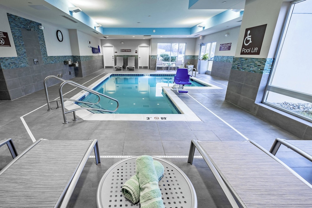 TownePlace Suites Toledo Oregon - photo 22