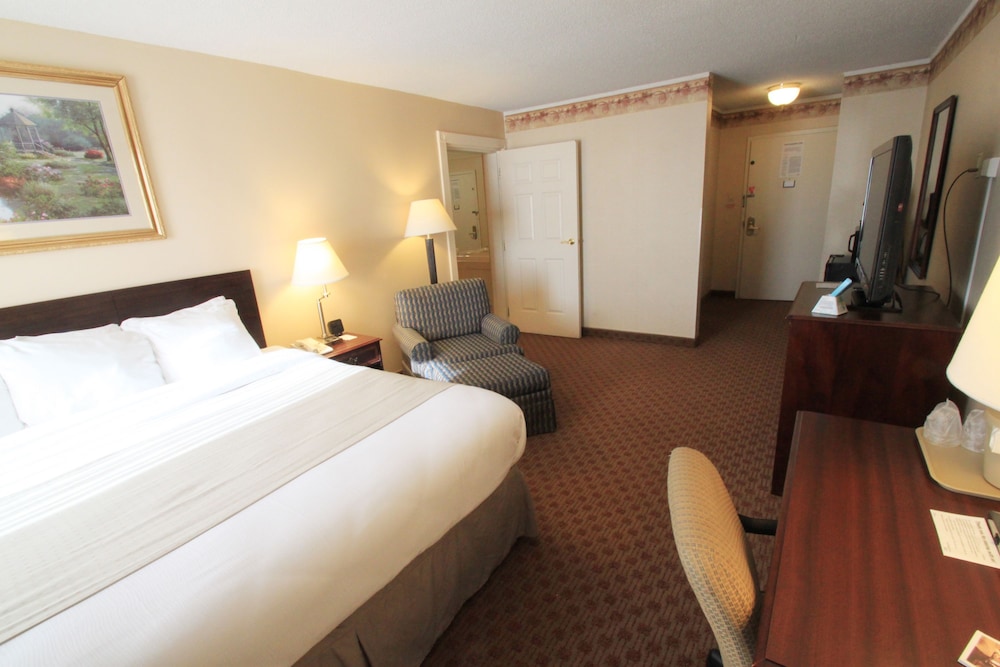 Fireside Inn & Suites Portland - photo 8