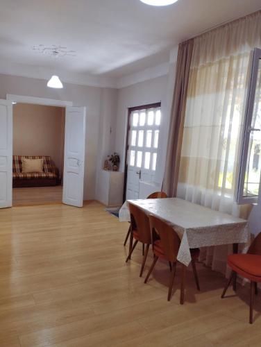 Guest House Arsha