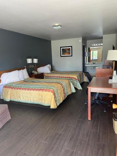 Redbud Inn - photo 26