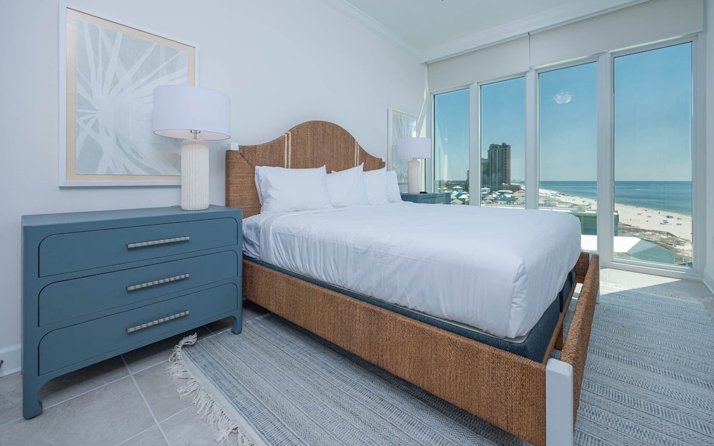 Phoenix Gulf Towers 908 4 Bedroom Condo - photo 11