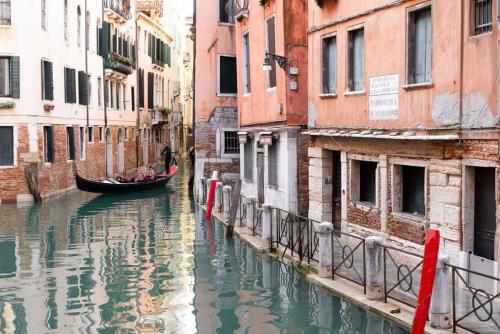 Residenza San Marco 4893 — 4-Star Luxury Hotel in Venice, Italy