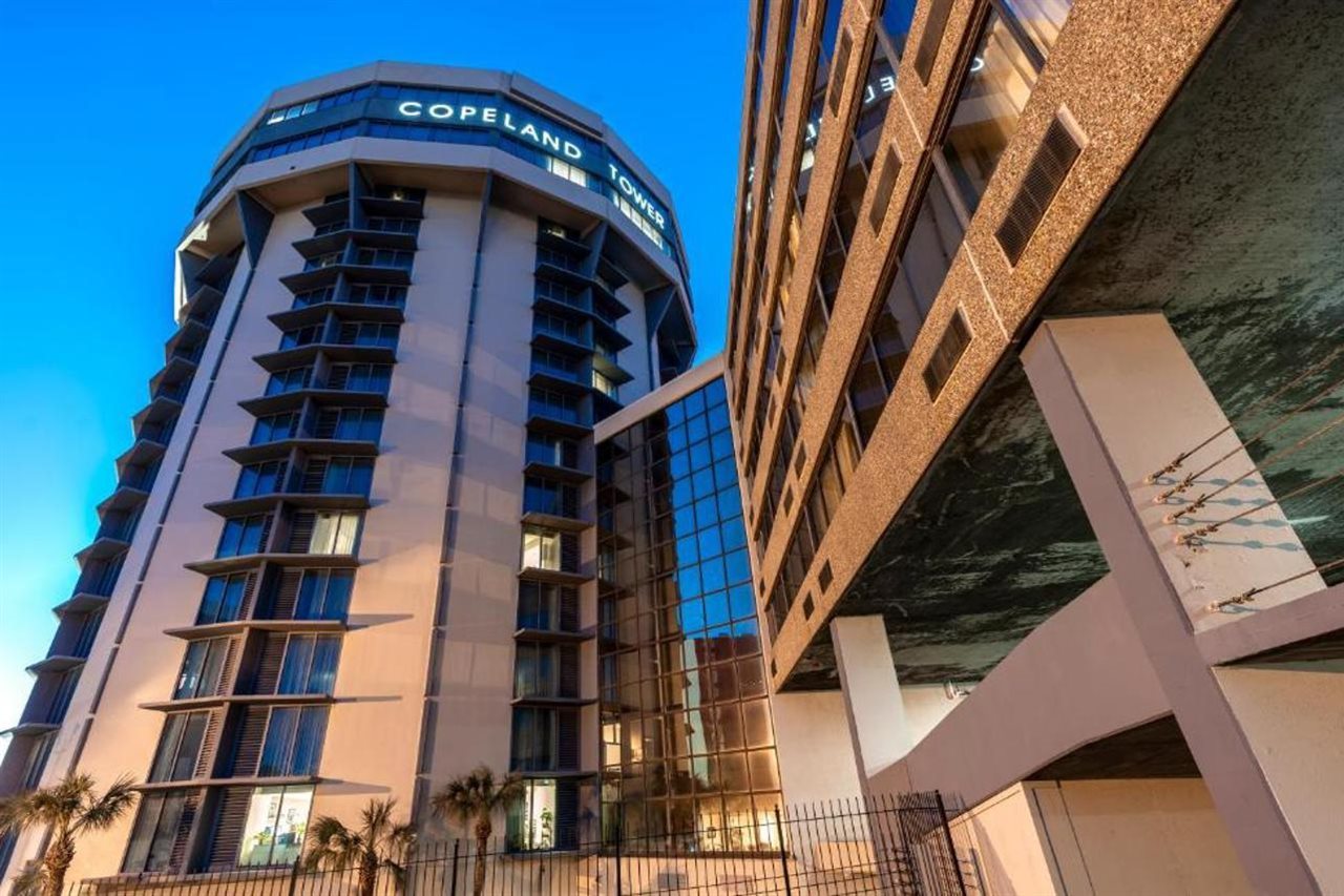 Copeland Tower Suites Ascend Hotel Collection — Metairie