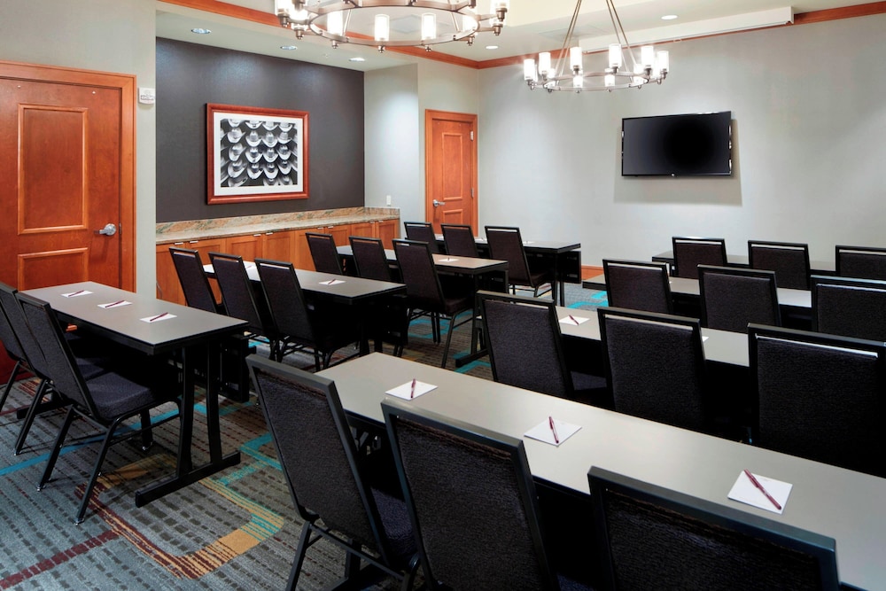 Residence Inn by Marriott San Antonio Six Flags at The Rim - photo 25