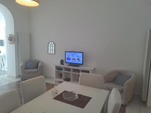 DreamHouse Nonno Enio Forio d'Ischia — 4-Star Luxury Hotel in Ischia, Italy