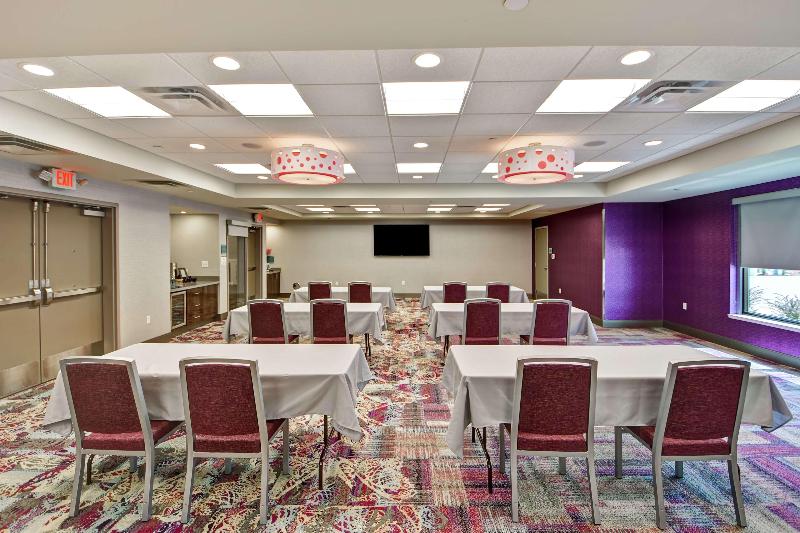 Home2 Suites By Hilton Kansas City Airport - photo 59
