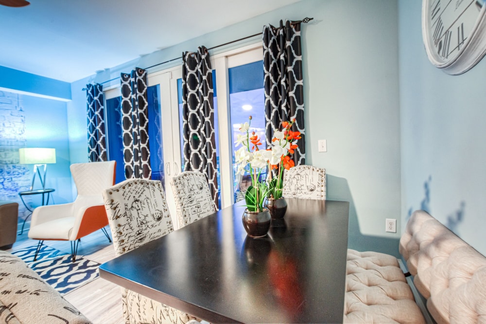 Laketown Wharf Resort by Aneliya's Rentals - photo 455