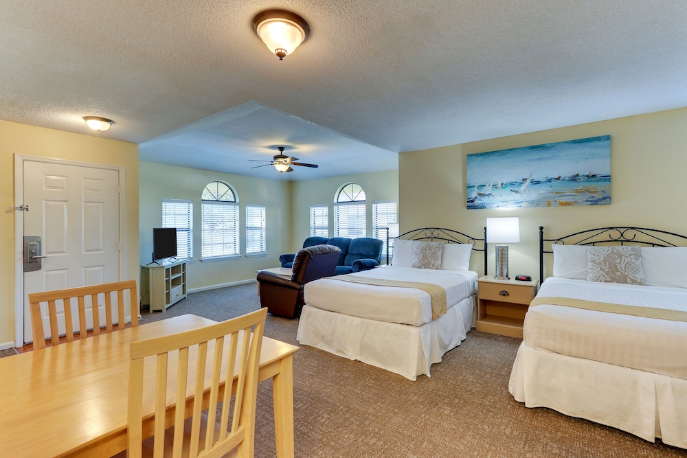 Mariners Suites - photo 10