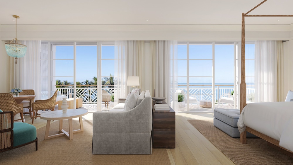 Naples Beach Hotel and Golf Club - photo 4