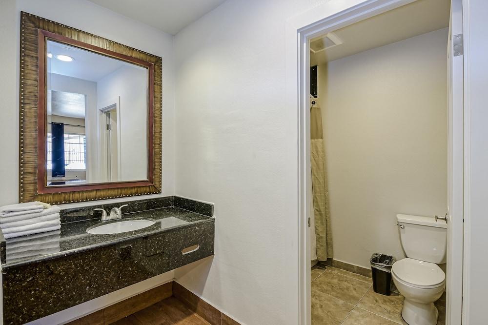 Hyland Motel Van Nuys - photo 23