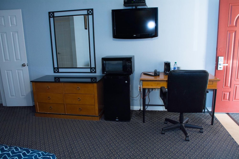 At 9 Motel - photo 23