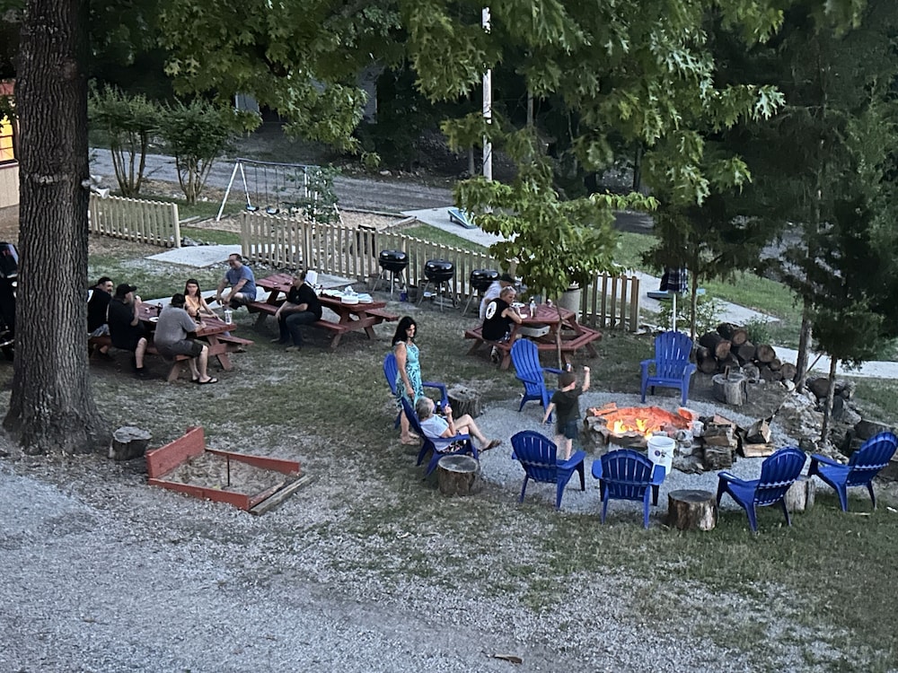 Driftwood Resort Bull Shoals - photo 21