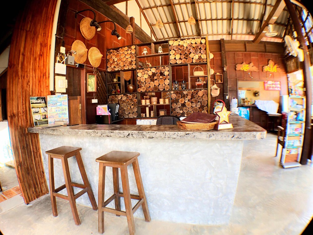 DolceVita Wonderful Resort in Ko Lanta, Thailand