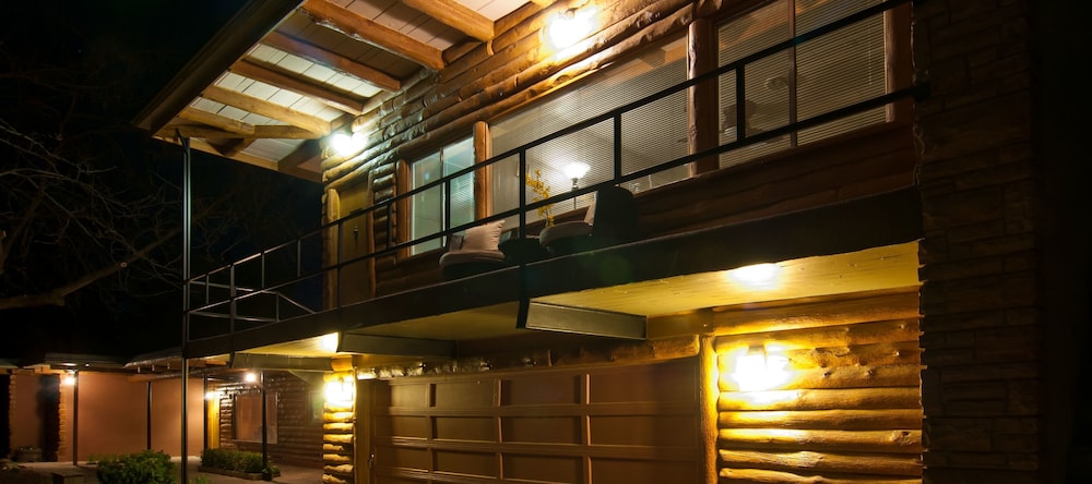 Boise Hillside Suites - photo 5