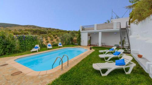 Casa Dehesa de las Casas Algarinejo by Ruralidays — 4-Star Luxury Hotel in Algarinejo, Spain