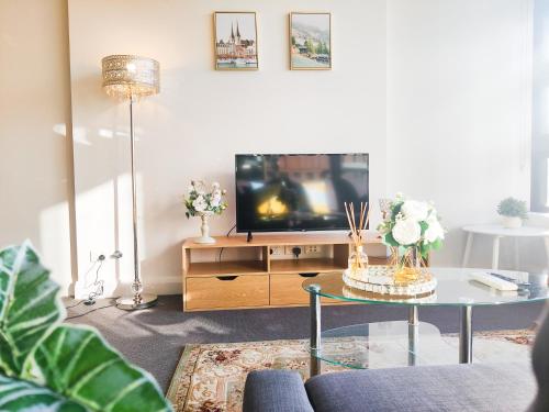Comfy & Bright 1 Bed Apt Olympic — 4-Star Luxury Hotel in Sydney, Australia