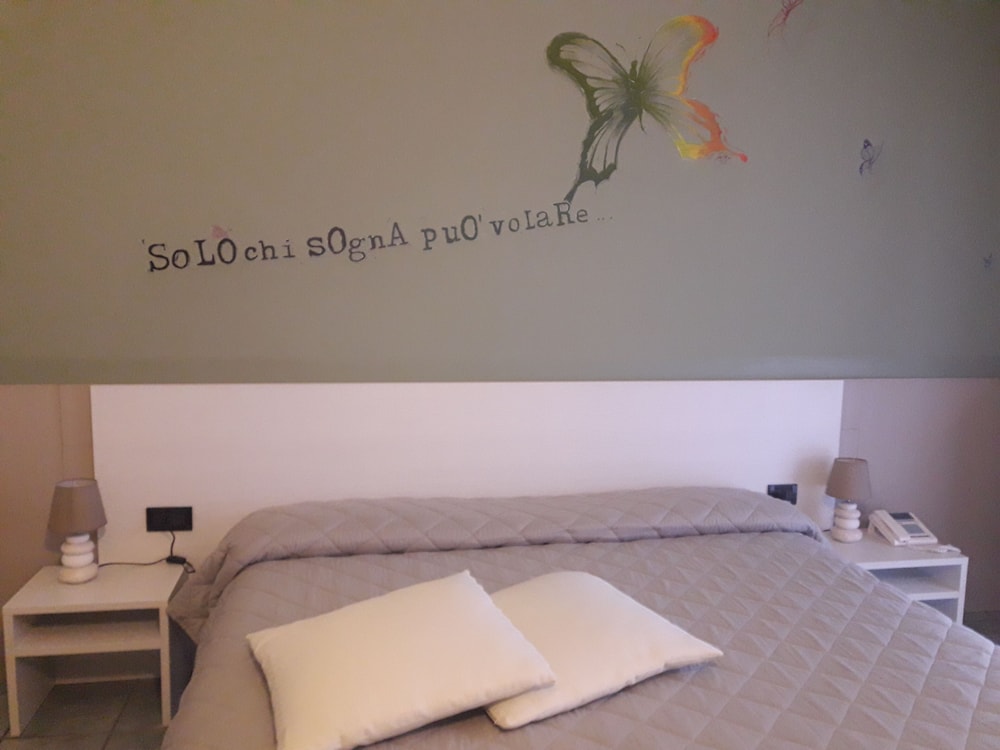 Hotel Stazione sul lago di Iseo — hotel in Paratico