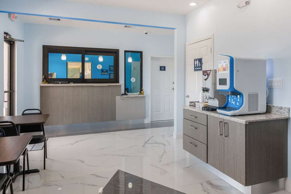 Americas Best Value Inn Aldine Westfield - photo 7