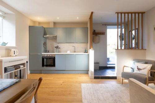 Secluded woodland annex between Mylor and Flushing — 4-Star Luxury Hotel in Falmouth, United Kingdom