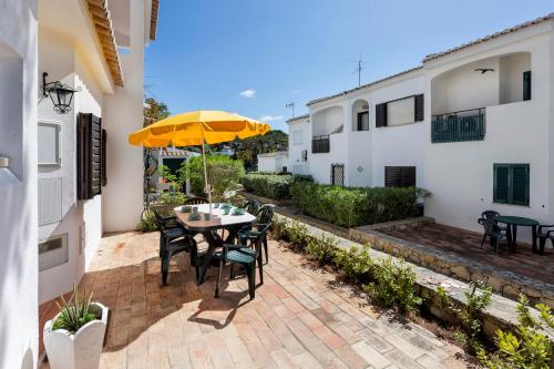 Villa Isabel — 4-Star Luxury Hotel in Almancil, Portugal
