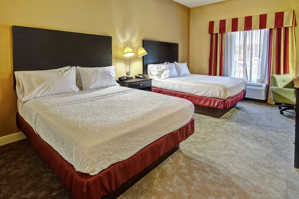 Hampton Inn Jacksonville Anniston Area - photo 12