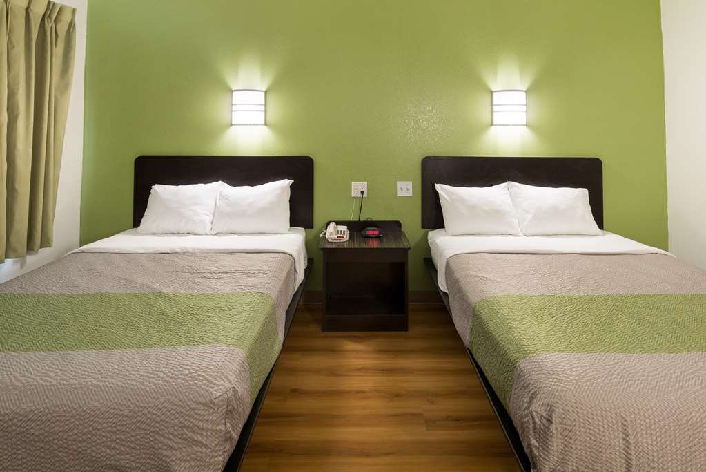 Motel 6 Hillsboro TX - photo 27
