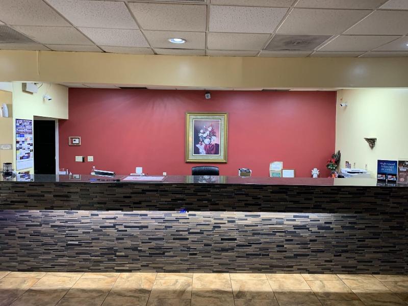 Americas Best Value Inn Forest - photo 11