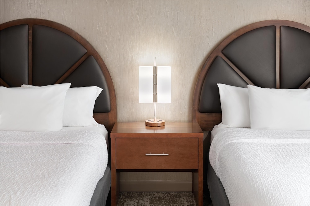 Homewood Suites by Hilton Grand Rapids Downtown - photo 25