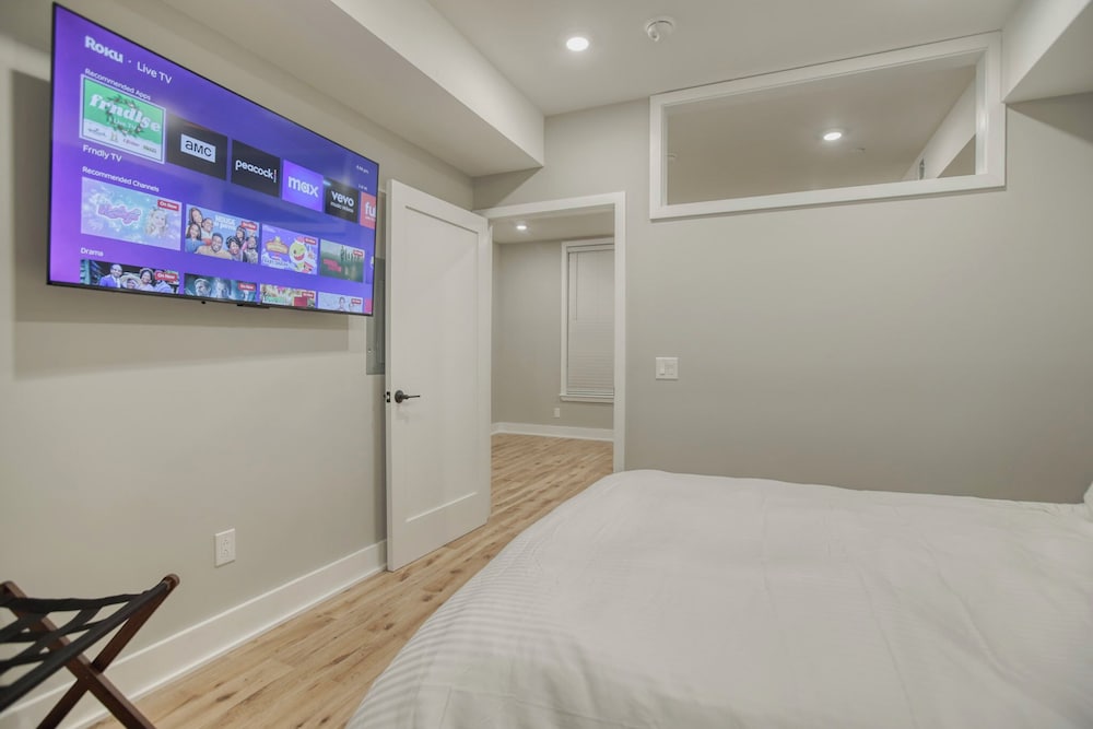 One Sky Loft - photo 16
