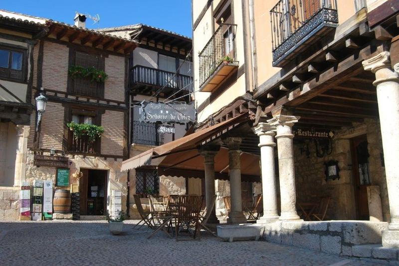 Senorio De Velez — hotel in Penaranda De Duero