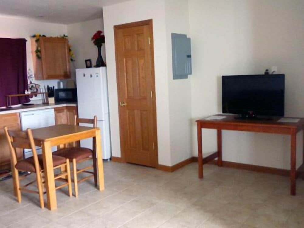 El Vu Motel - photo 20